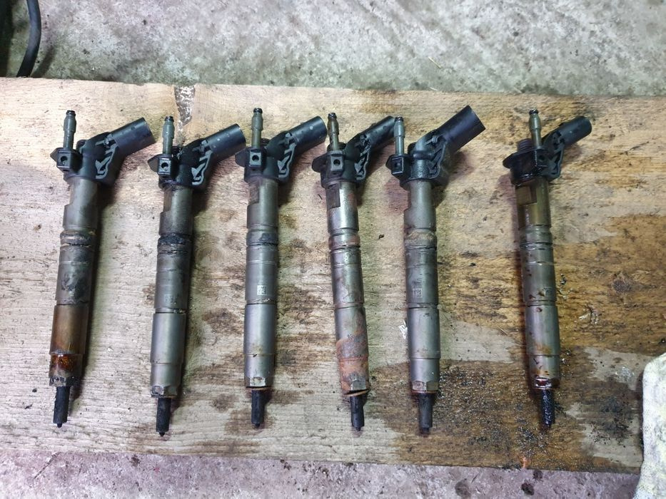 Injector injectoare Mercedes E C ML R class 3.0 v6 Euro 5 bluetech