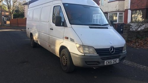 Injector injectoare mercedes sprinter e 4 3 v