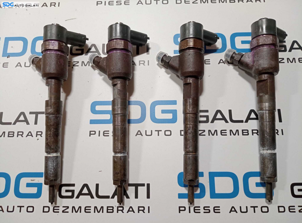 Injector Injectoare Opel Corsa C 1.3 CDT