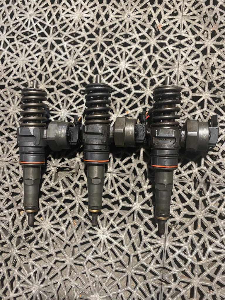 Injector / injectoare PD 038130073F motor 1.4 TDI 1.9 TDI Audi VW Seat