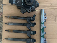 Injector injectoare Renault Trafic Renault Megane X-trail Nissan Qashqai 1.6 dCi 2016 0445110546