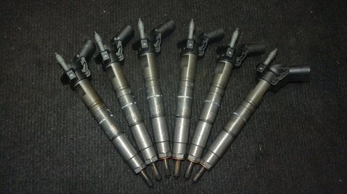Injector injectoare v6 Mercedes w251