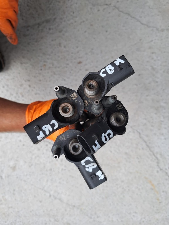 Injector / Injectoare Vw Passat Variant 