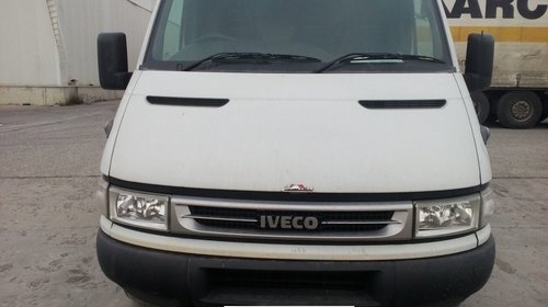 Injector Iveco Daily 2.3 HPi 85 kw euro 3