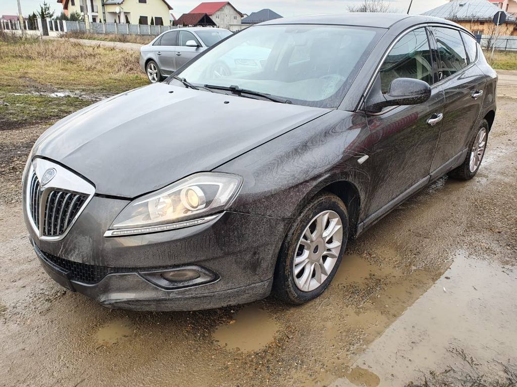 Injector Lancia Delta 2010 3 hatchback 1