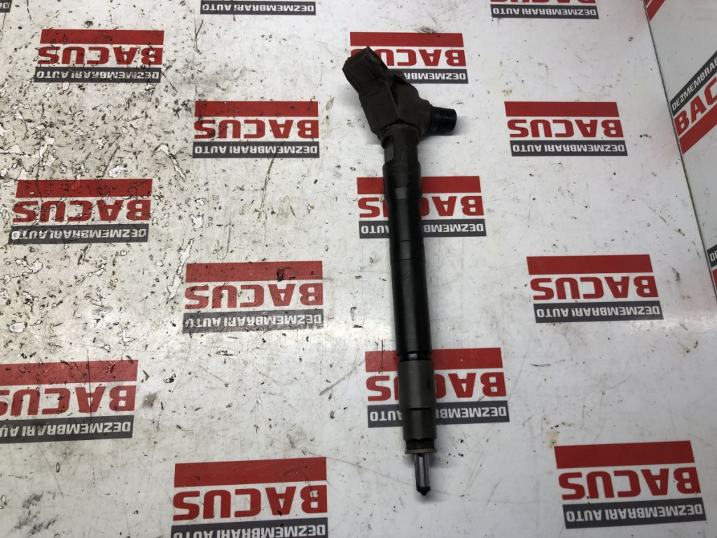 Injector Mazda 6 / CX - 5 2.2 Diesel An 2014 Cod SH0113H50