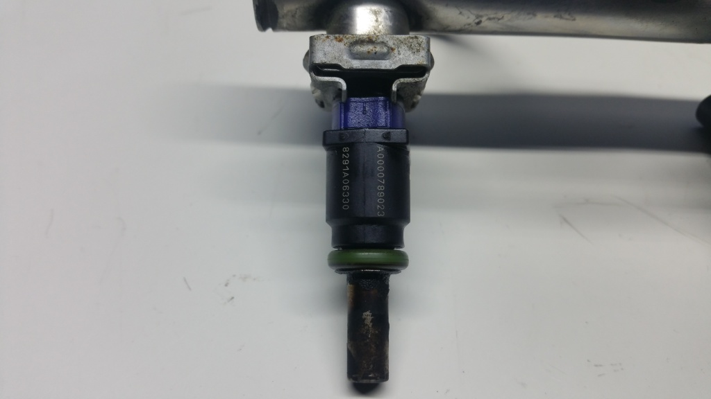 Injector Mercedes A-class W169, B-Class W245 Cod A0000789023