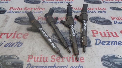 Injector mercedes b class 2.0 d cod 044511030