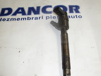 INJECTOR MERCEDES C-CLASS 2.2CDI AN 2006 COD 0445110177