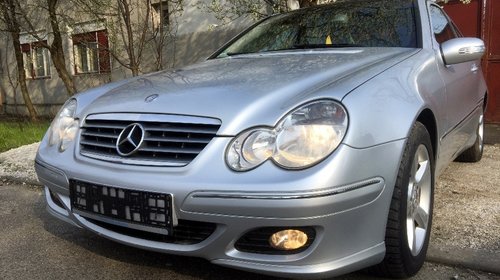 Injector Mercedes C-CLASS Coupe Sport CL203 2