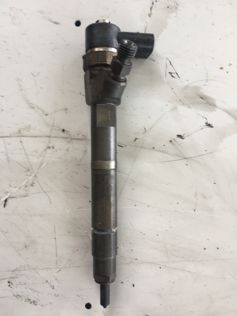 Injector Mercedes E-Class C-Class A6480700287 A 648 070 02 87