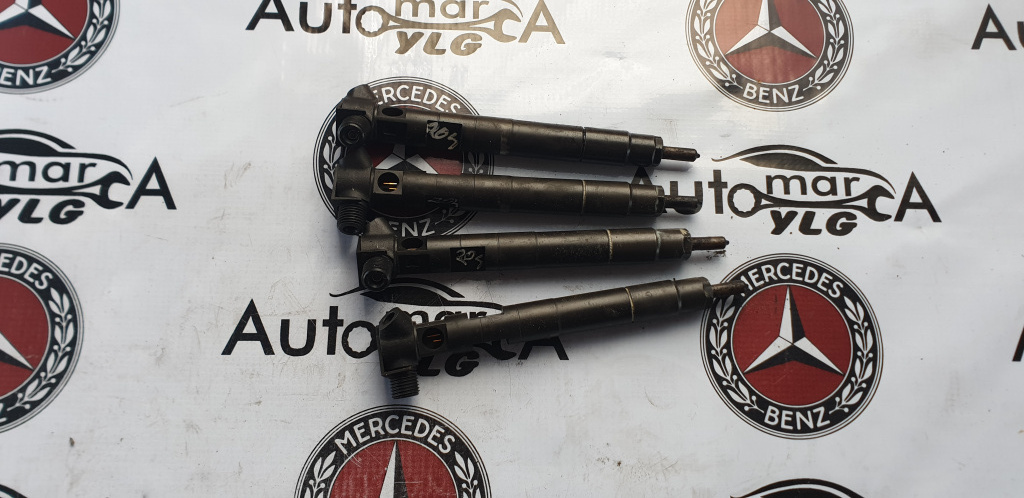 Injector Mercedes Sprinter C class e class A651070