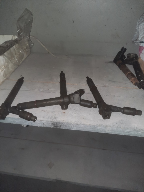Injector Opel Astra g 1.7 DTI Delphi TJBB01901D
