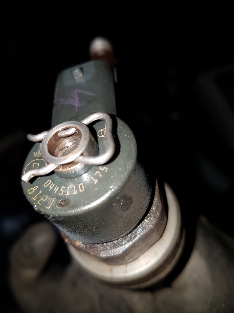 Injector Opel Astra H 1.7 CDTI 101 CP co