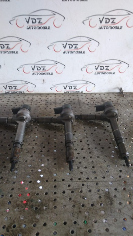 Injector Opel Astra H 1.7 CDTi 101 cp cod 0445110174