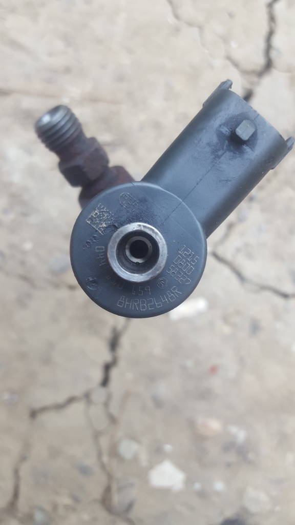 Injector opel astra h 1.9 cdti 150 cp co
