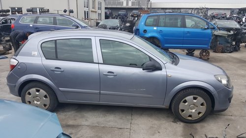 Injector Opel Astra H 2006 Hatchback 1.9cdti