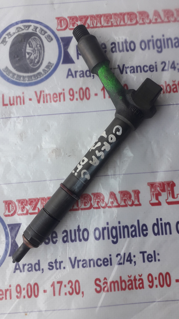 Injector Opel Corsa c 1.7 dti an 2006 cod 045731
