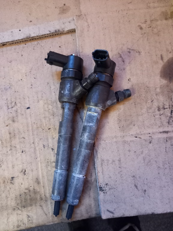 Injector Opel Corsa C / Fiat 1.3 CDTI-JTD cod produs:0445110083
