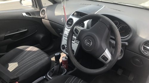 Injector Opel Corsa D 2008 hatchback 1.3 cdti