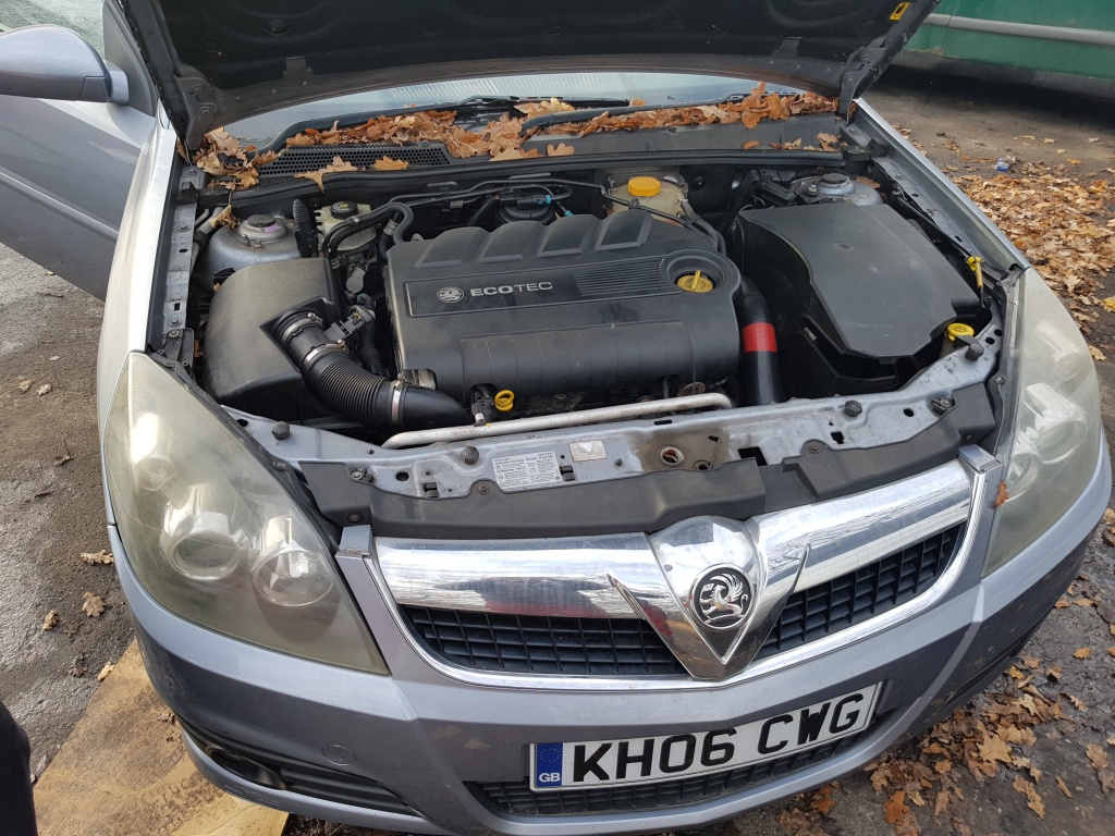 Injector Opel Vectra C 2006 Break 1.9 CD