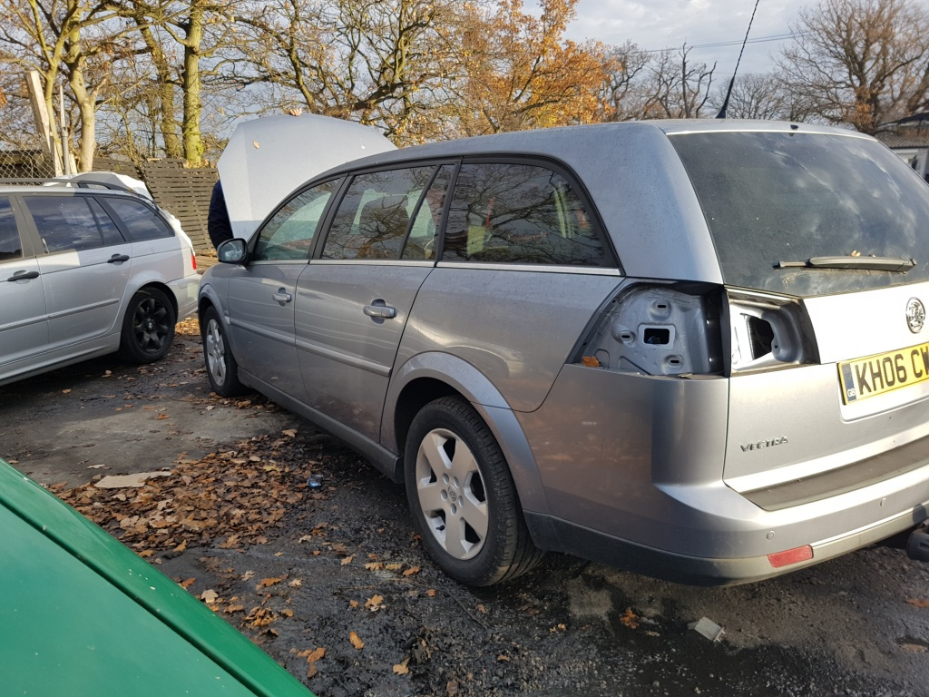 Injector Opel Vectra C 2006 Break 1.9 CD