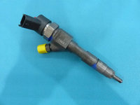 Injector Opel Vivaro 1.9 cdti 2003-2008 injector stare perfecta ce are cod oe 0445110021/ 7700111014