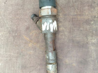 Injector OPEL Vivaro 1.9 dci 0445110146