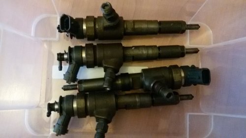 Injector Peugeot 206 1.4 hdi 0445110075