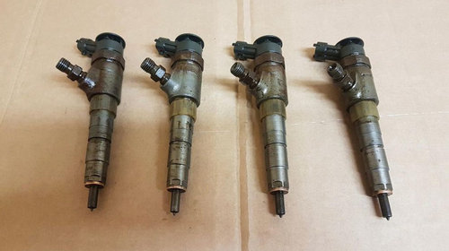 Injector Peugeot 208 1.6 HDI 0445110566