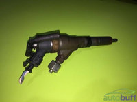 Injector Peugeot 406 (19951999) 2.0 HDI 9641742880 y / 0445110076