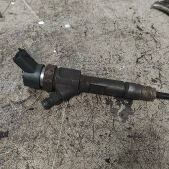 Injector Renault 1.9 dci 7700111014