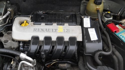 Injector Renault Clio 2002 Hatchback 1.2 16V