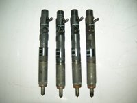 Injector Renault Kangoo Express (FW) 1.5 dCi euro 4 cod 28237259, h8200827965, 166000897R