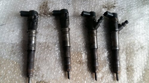 Injector renault master 3 opel movano 2.3 dci m9t 0445110375