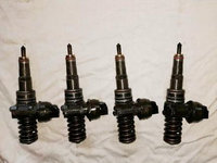 Injector Skoda 2.0 tdi diesel cod 038130073BQ