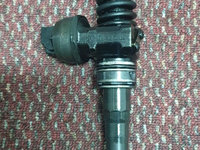 Injector Skoda Octavia 2 1.9 tdi BLS 038130073BN