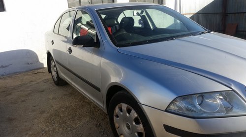 Injector Skoda Octavia 2007 Hatchback 1.9 TDI