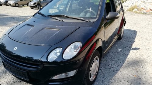 Injector Smart Forfour 2004 5 usi 1.5 cdi
