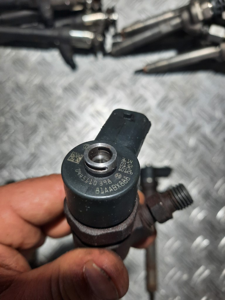 Injector Suzuki Swift IV 1.3D cod 044511