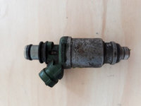 Injector toyota 2.2 benzina cod:23250-74100