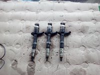 Injector Toyota Avensis,2.0 diesel,116 CP,Denso,cod>236700G010