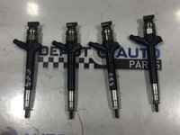 Injector Toyota Corolla Verso 2006 2.2 diesel 2AD-FTV cod 236700R020