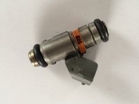 Injector Volkswagen Golf IV Bora New Beetle Skoda Octavia Seat Toledo Leon 1M 1.4i 16v Euro 4 AXP BCA 0360310