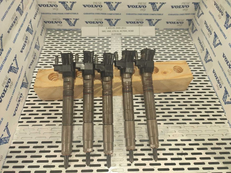 Injector VOLVO 2.4D5 2.0D3 D4 E5 S60 V60 V70 XC70 
