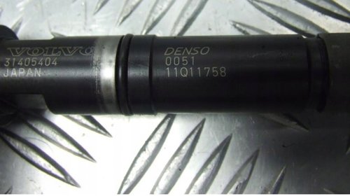 Injector VOLVO XC60 V60 S60 XC90 D4 cod 31405404