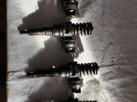 Injector vv polo 1.4 tdi 038130073ag 0414720215