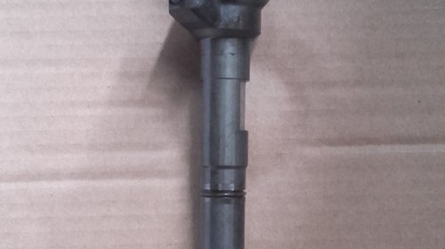 Injector VW AUDI 2,0 TDI COD 03L130277J