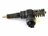 Injector VW Caddy Touran Golf Passat Jetta T5 A3 Octavia Ibiza Cordoba 1.4 TDI 1.9 TDI 038130073BN 0414720313