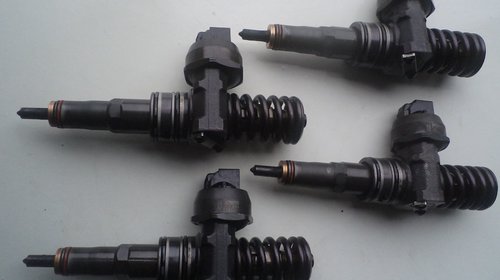 Injector VW cod 038130073 F sau 0414720313-FA